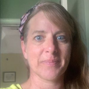 Meet your Posher, Carrie